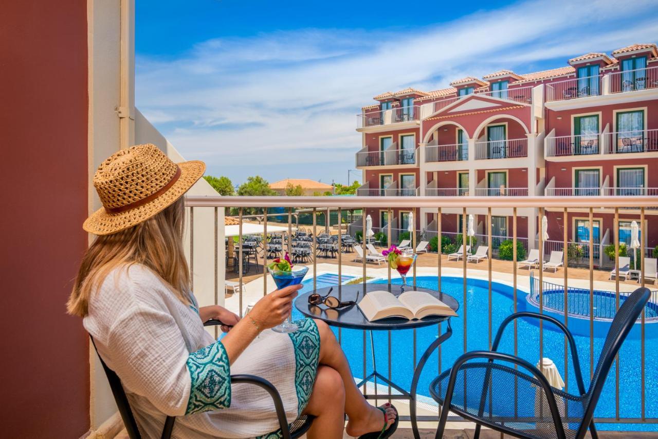 Plános Strofades Beach Hotel מראה חיצוני תמונה