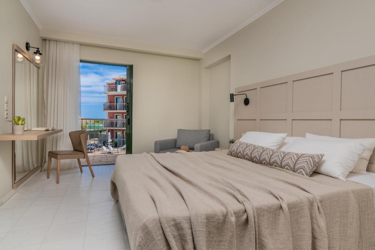Plános Strofades Beach Hotel מראה חיצוני תמונה