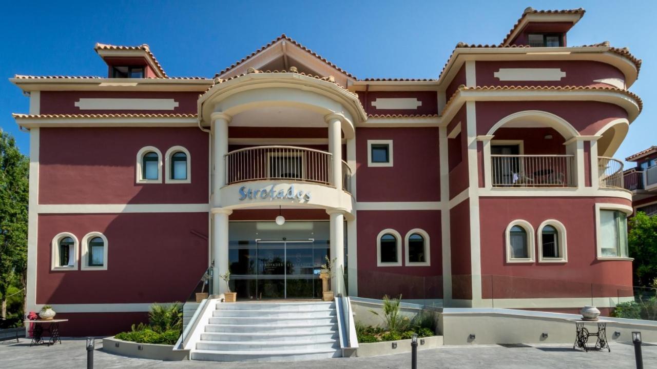 Plános Strofades Beach Hotel מראה חיצוני תמונה
